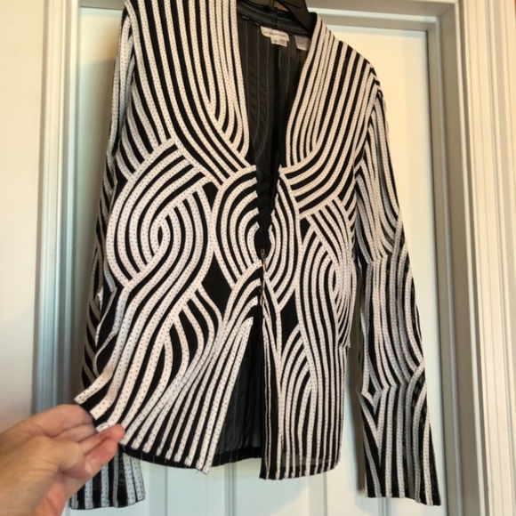 ALEXANDRA ROSATI - L Sz 14 black sheer/white ribbon zip top. GREAT CONDITION! - Picture 6 of 14